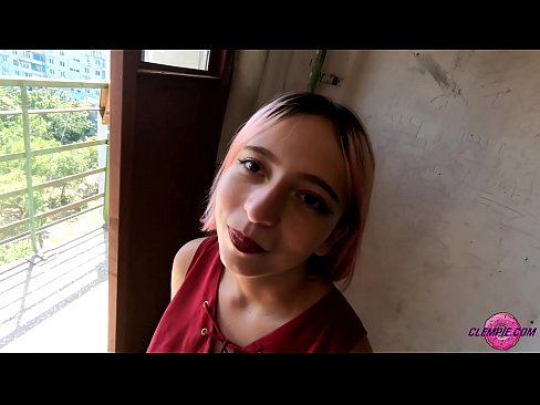 ❤️ Estudiante Sensual chupa a un extraño en el Outback - Cum en su cara ❤ Video de porno en es.pornplaybb.ru ❌️
